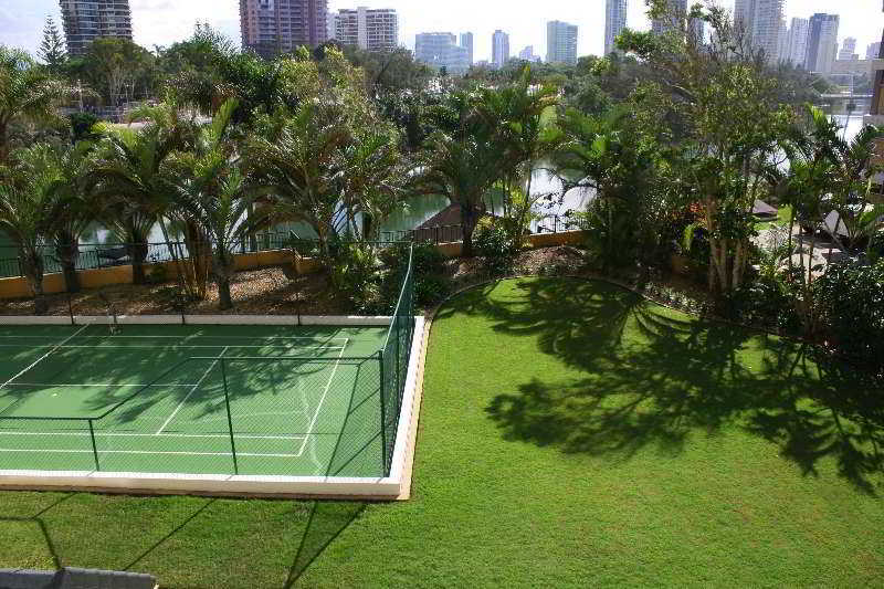 Capricorn One Beachside Holiday Apartments - Official Gold Coast Exterior photo
